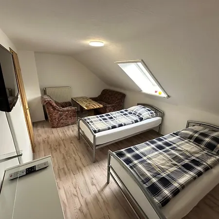 דירה Gaestehaus - Monteurzimmer בוקנם