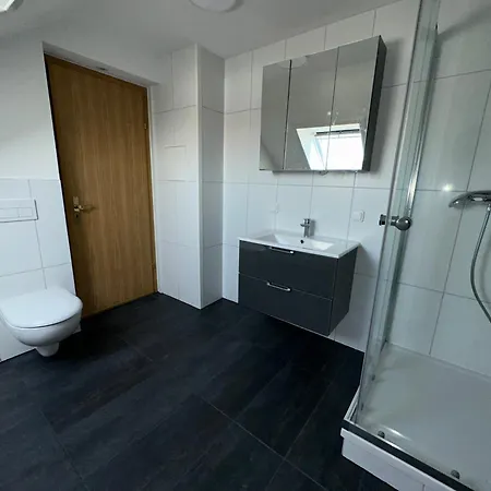 Gaestehaus - Monteurzimmer *